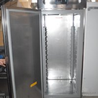 Хладилен шкаф , снимка 3 - Хладилни витрини и фризери - 39457505