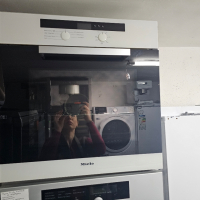 Фурна Miele H 4250 B за вграждане, снимка 2 - Печки, фурни - 44932097