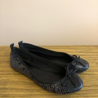 Пантофки/балерини със змийски принт Carvela, снимка 3 - Дамски ежедневни обувки - 29302802