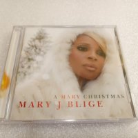 [НОВ] Mary J. Blige A Mary Christmas, снимка 1 - CD дискове - 42326547