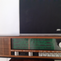 Радио LOEWE Opta R-142 Germany, снимка 2 - Радиокасетофони, транзистори - 44684719