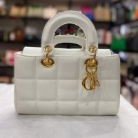 DIOR Christian чанти дамски , снимка 5 - Чанти - 42774056