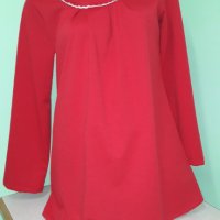 червена дамска блуза, снимка 2 - Блузи с дълъг ръкав и пуловери - 42623913