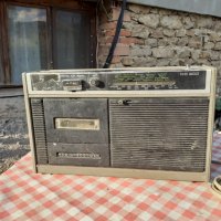 Радио,Радиокасетофон Филипс,PHILIPS #2, снимка 1 - Антикварни и старинни предмети - 29652549