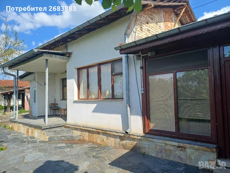 Къща с двор.с.Васил Левски, снимка 1