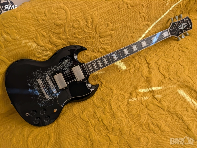 Неползвана Epiphone SG Custom Ebony с модификации, снимка 1