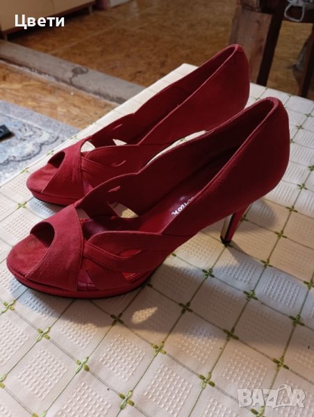 Червени обувки на ток, снимка 1