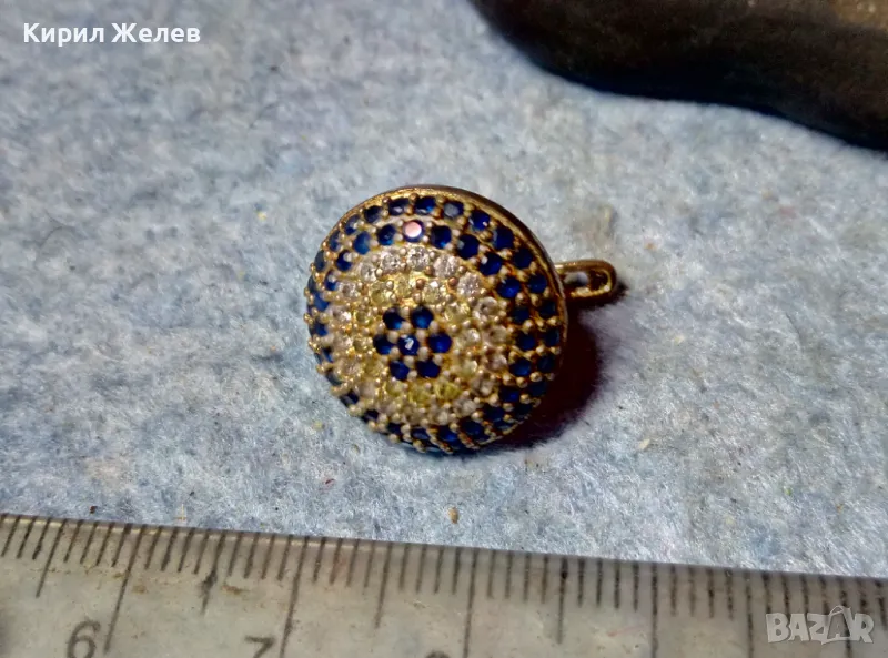 СКЪПОЦЕННА ПОЗЛАТЕНА РЕТРО АРТ СТИЛ ОБЕЦА с ФАСЕТИРАН СИН и БЯЛ ЦИРКОН КАМЪЧЕТА 39812, снимка 1
