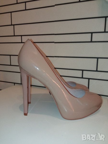 Нови дамски обувки на висок ток , снимка 1