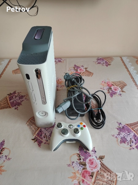XBox 360 ХАКНАТ 60GB със 7 ИГРИ, снимка 1