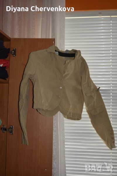 Дамско спортно бежово късо сако /болеро/, снимка 1