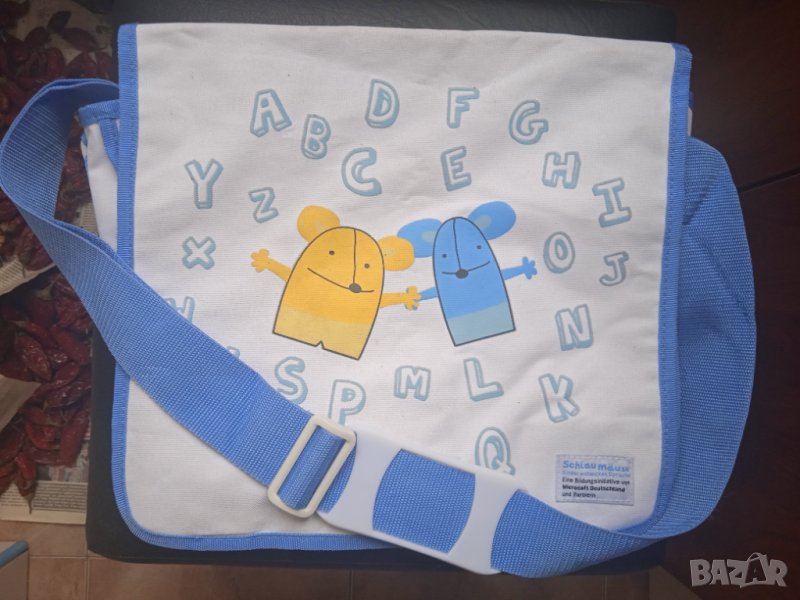 Голяма ежедневна детска чанта made in GERMANY, снимка 1