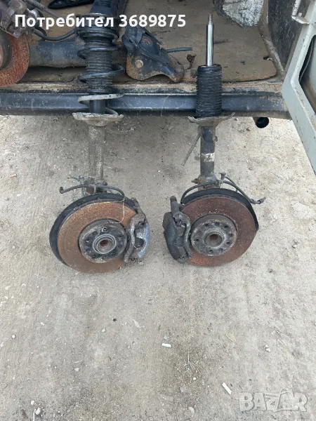 Предни шенкели за голф 7 1,6 tdi, снимка 1