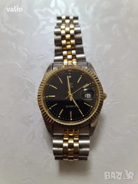 Продавам кварцов мъжки ръчен часовник , снимка 1