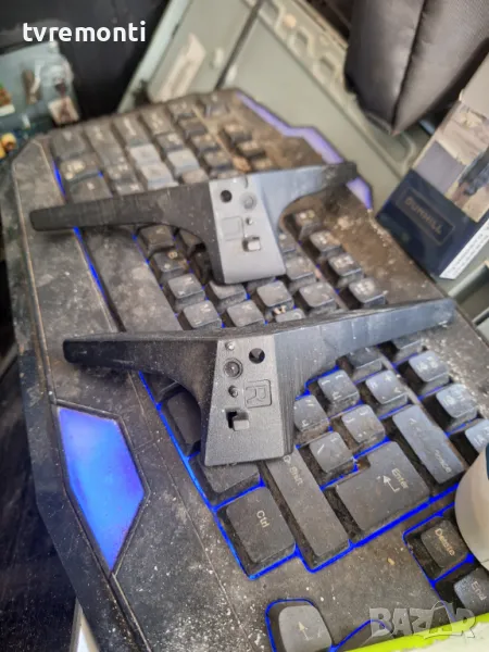 крачета оригинална стойка телевизор LG модел 28MT42VF-PZ, снимка 1