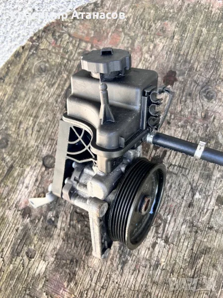 A0064661501 .Хидравлична помпа Мерцедес W204. 2011-2014г, снимка 1