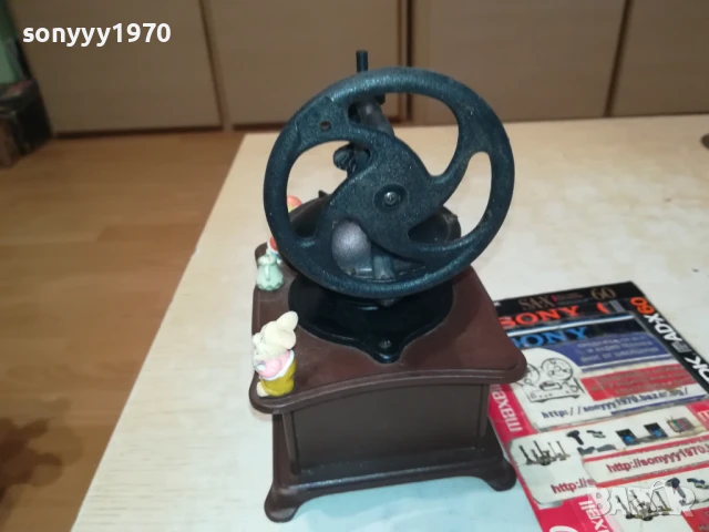 МУЗИКАЛНА МЕЛНИЦА 0606251024, снимка 6 - Антикварни и старинни предмети - 50570837