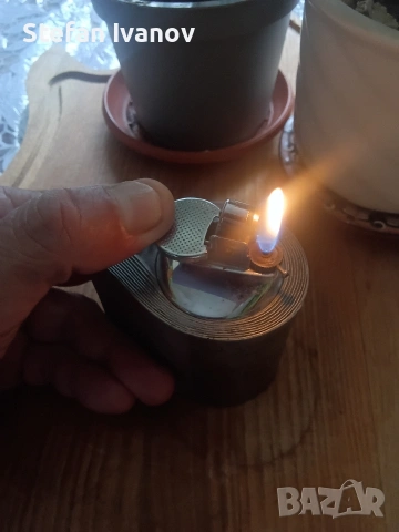 Настолна запалка, снимка 2 - Запалки - 53886985