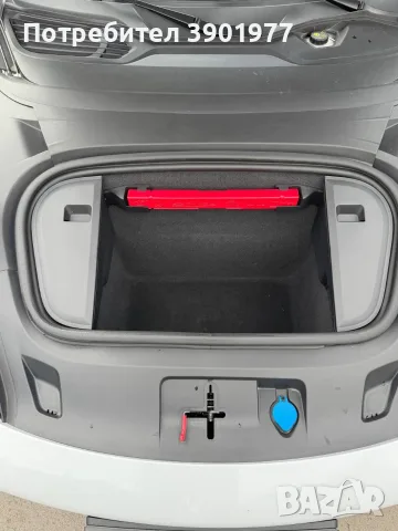 Porsche Taycan 4S * * PERFORMANCE PLUS * * PREMIUM PACKAGE * *, снимка 13 - Автомобили и джипове - 56046573