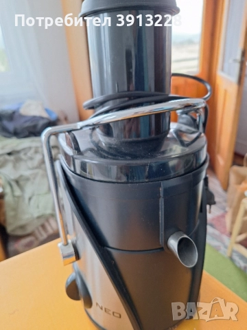 Сокоизтисквачка Neo