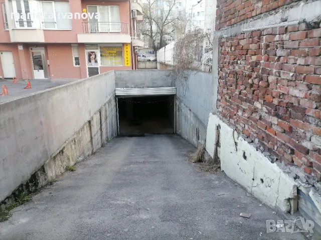 ПРОДАВАМ ГАРАЖ B ЛЮЛИН-6 от СОБСТВЕНИК!!!, снимка 3 - Гаражи и паркоместа - 49738864