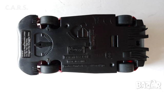 Bburago Ferrari Shell 488 GTE Shell Racing 1:41, снимка 8 - Колекции - 52178130