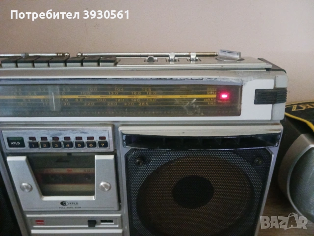 Радиокасетофон sharp gf 8585, снимка 3 - Радиокасетофони, транзистори - 54320666