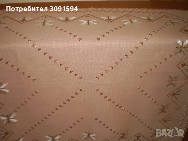 Ръчно бродирана  памучна покривка каре, снимка 5 - Покривки за маси - 49441921