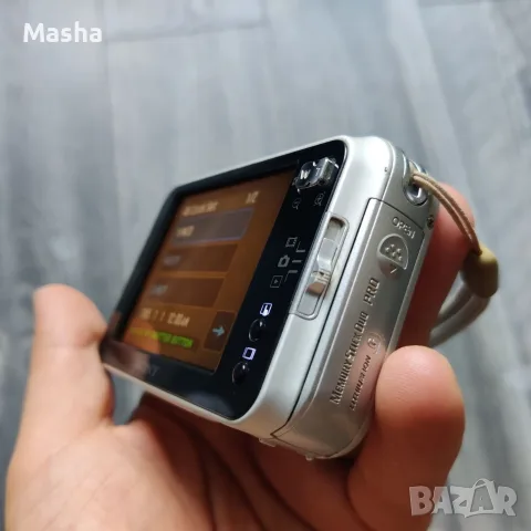 SONY Cyber-shot DSC-N1 Дигитална Камера фотоапарат, снимка 3 - Фотоапарати - 55898752