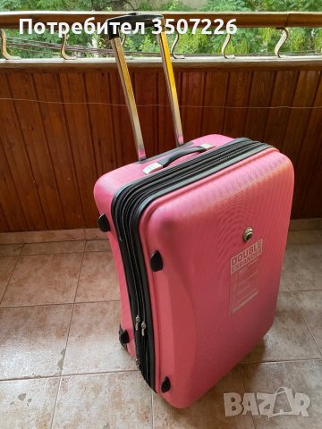 Розов куфар двойно разпъване много лек 5.3 кг перфектно състояние, снимка 1 - Други - 38184824