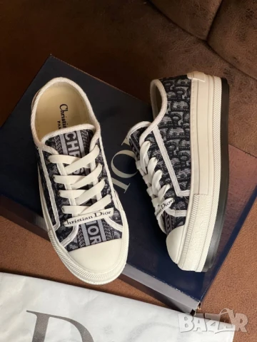 дамски маратонки christian dior , снимка 5 - Маратонки - 50608344