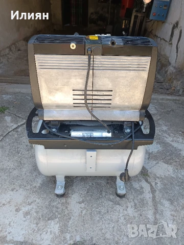 Зъболекарски компресор 