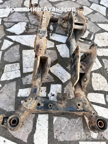 Заден мост за Нисан х-трейл T30. 2002-2007г, снимка 5 - Части - 48911415