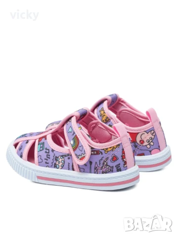 Пантофи за момиче Peppa Pig, размер 26, снимка 3 - Детски сандали и чехли - 47169582