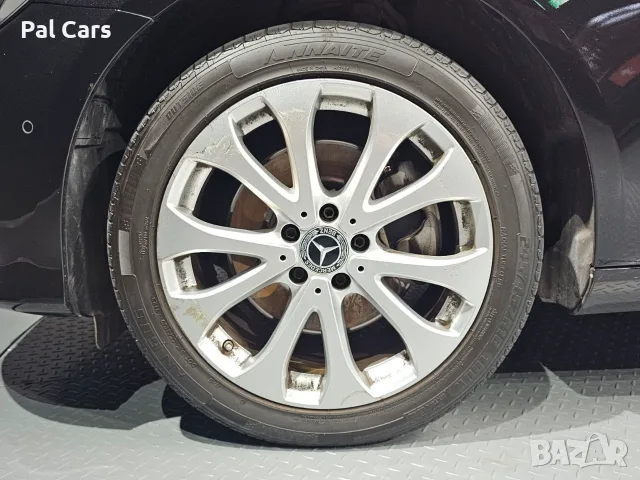 Mercedes-Benz E220d 4MATIC Exclusive 2019 от Корея, снимка 9 - Автомобили и джипове - 56487021