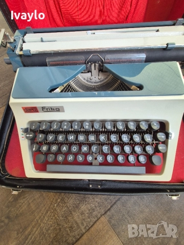 Daro Erika 42 пишеща машина ГДР, снимка 2 - Други машини и части - 52350010