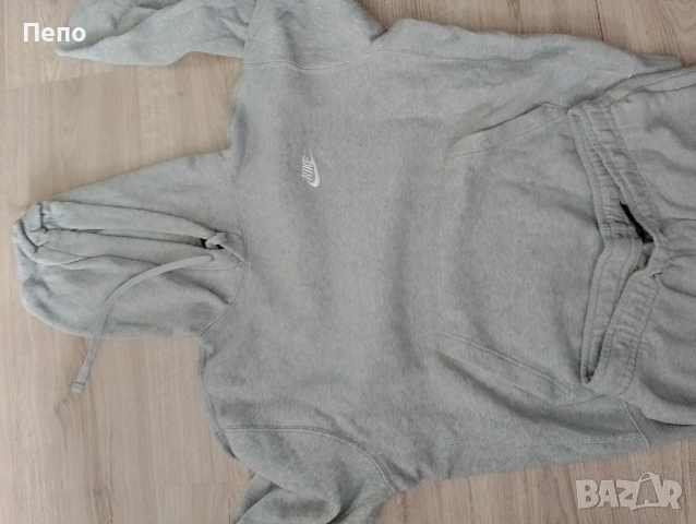 Дамски екип Nike, снимка 6 - Спортни екипи - 52910495