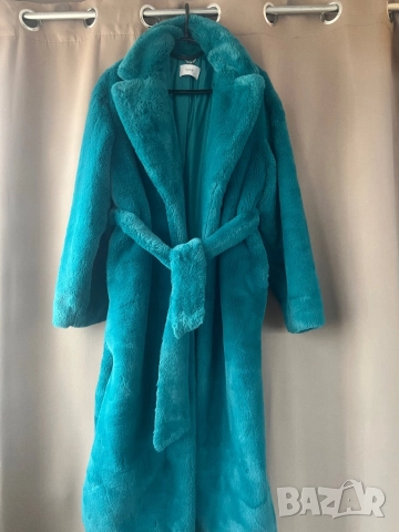 Дамско палто, снимка 2 - Якета - 52423204