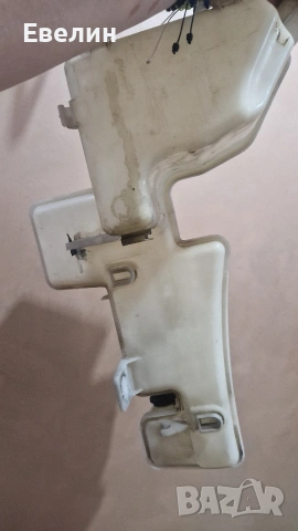 казанче чистачки VW Touran 2006, снимка 5 - Части - 52960166