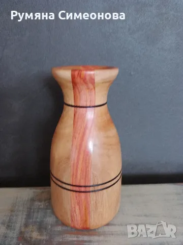 Декоративна ваза