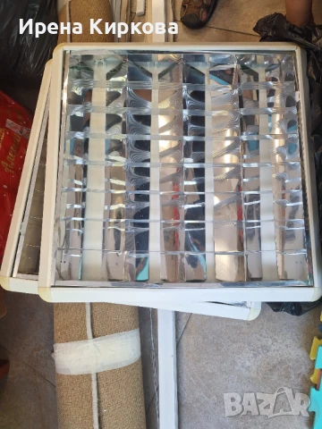 Професионална луминисцентна лампа