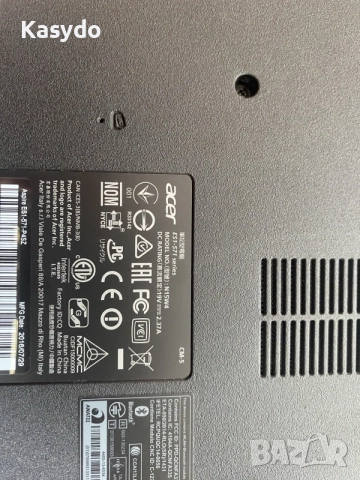 лаптоп и зарядно Acer ES1, снимка 2 - Лаптопи за дома - 56071392