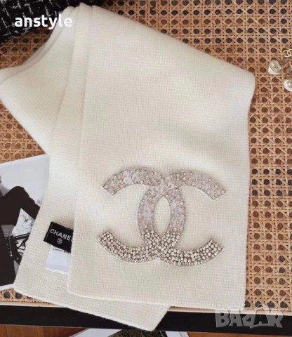 Луксозен шал в бяло и черно, снимка 3 - Шалове - 51664516