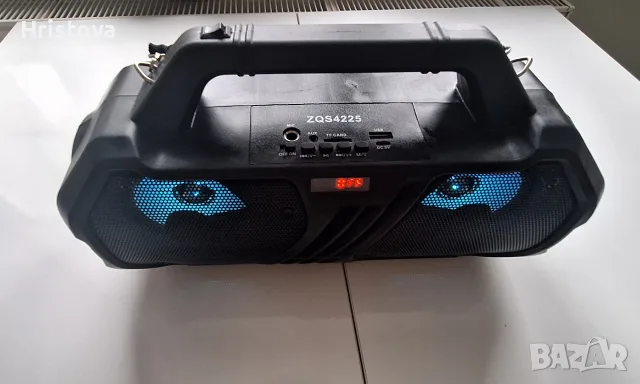 Преносима Bluetooth тонколона ZQS
