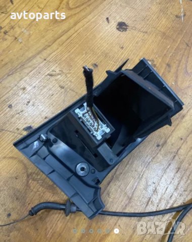 Ford fiesta 2009година Жило преден капак и шкафче, снимка 5 - Части - 40380509