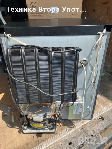 Хладилник / мини бар, снимка 6 - Хладилници - 50572666