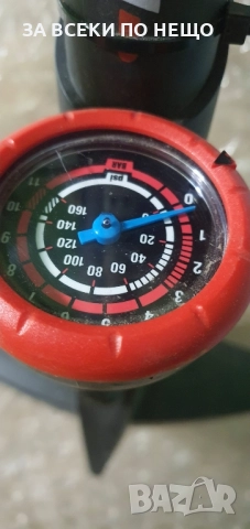 помпа с манометър, снимка 1