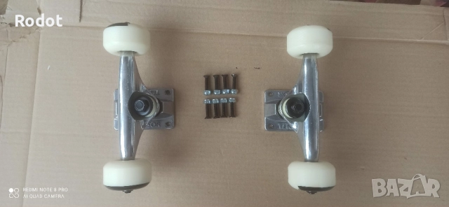 Скейтборд машинки/колесари/ и колела Globe 52 мм skate trucks, снимка 2 - Скейтборд, ховърборд, уейвборд - 52324957