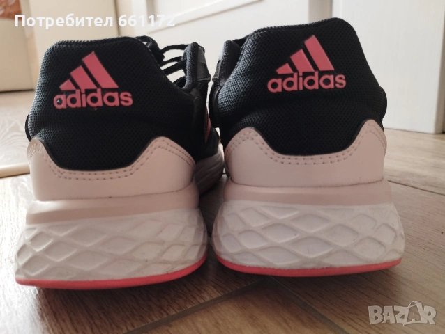 Маратонки Адидас 36.5, снимка 5 - Маратонки - 54358541