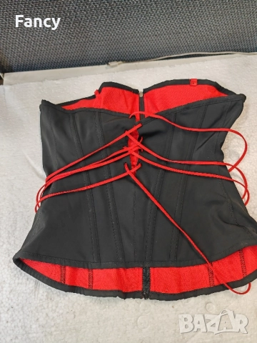 Дамски корсет Nike , снимка 5 - Спортни екипи - 52159260